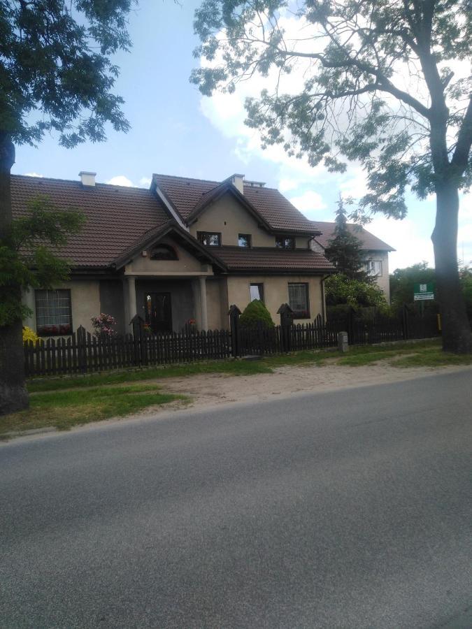 Piernikowy Dworek Lubicz Zewnętrze zdjęcie