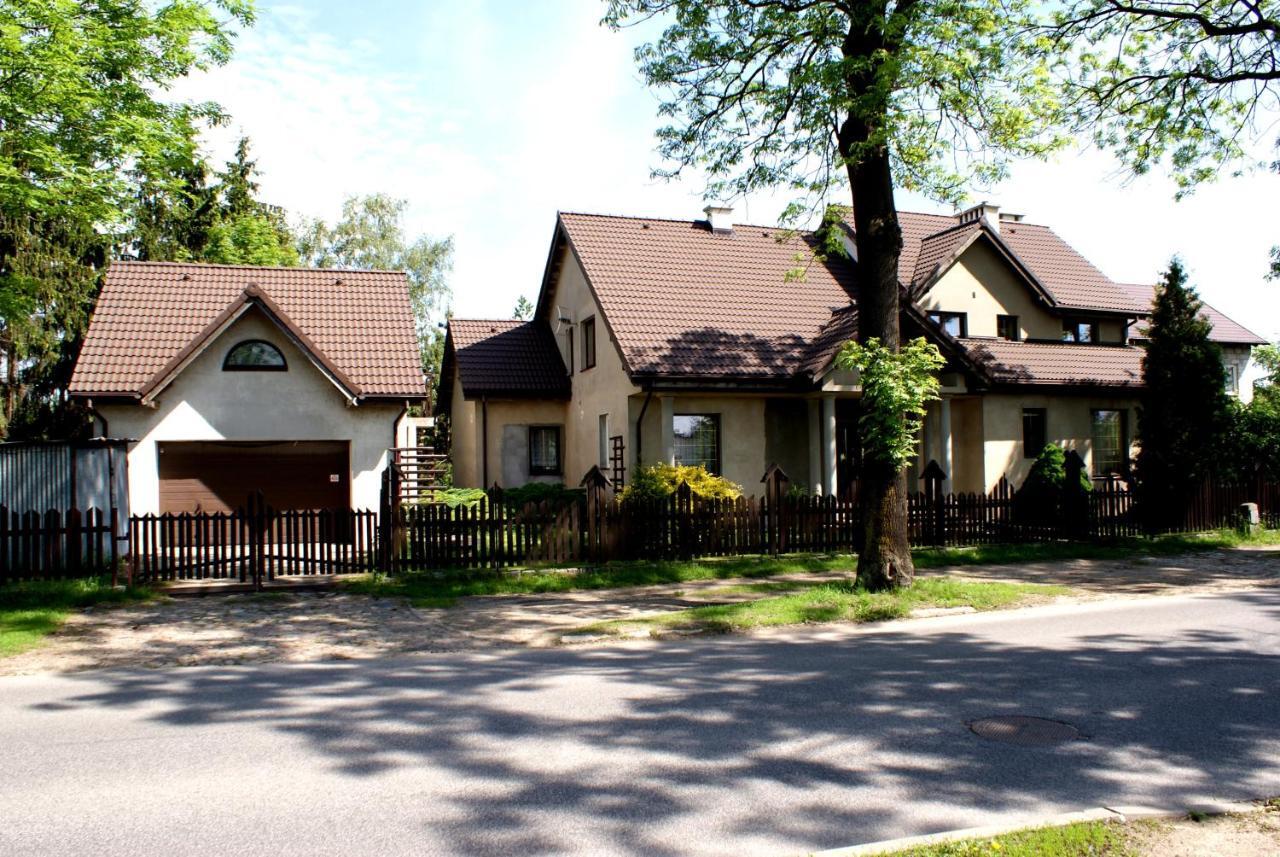 Piernikowy Dworek Lubicz Zewnętrze zdjęcie